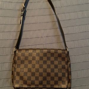 Cute checkered bag